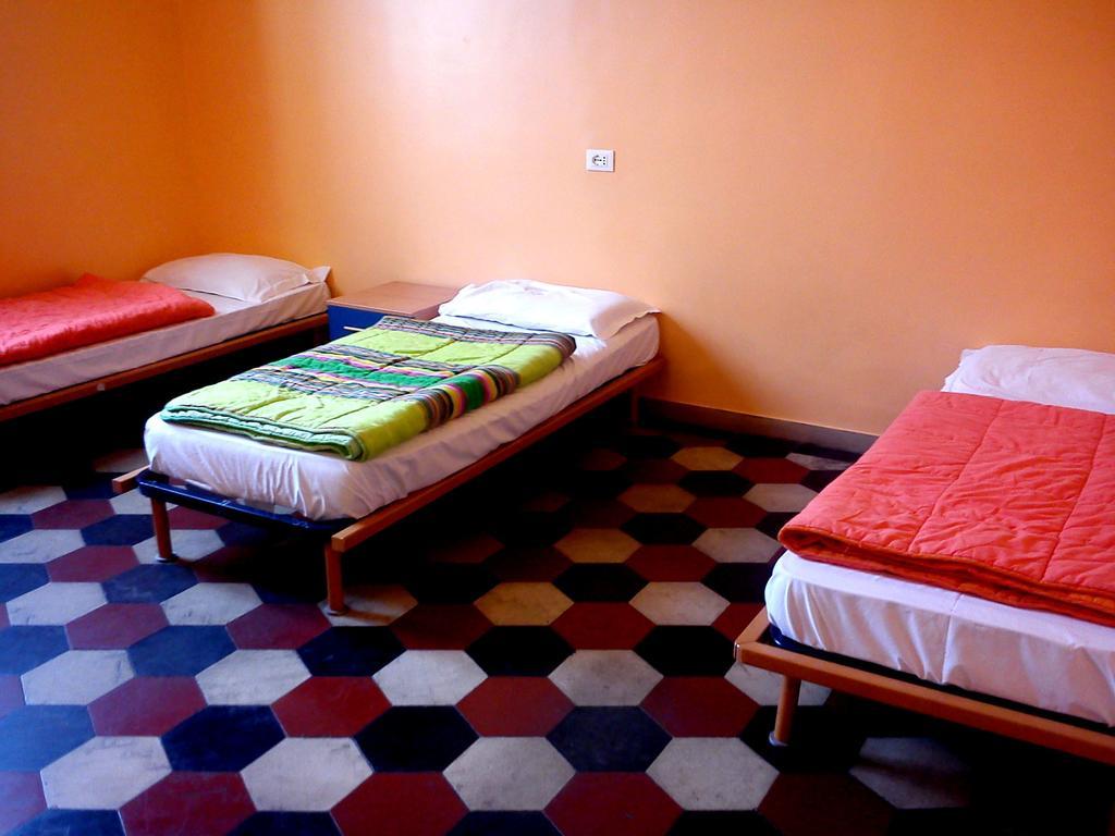 Youth Meeting Home Florencie Exteriér fotografie
